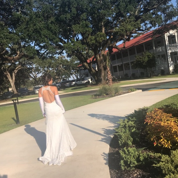 Dress - Picture 3 of 4